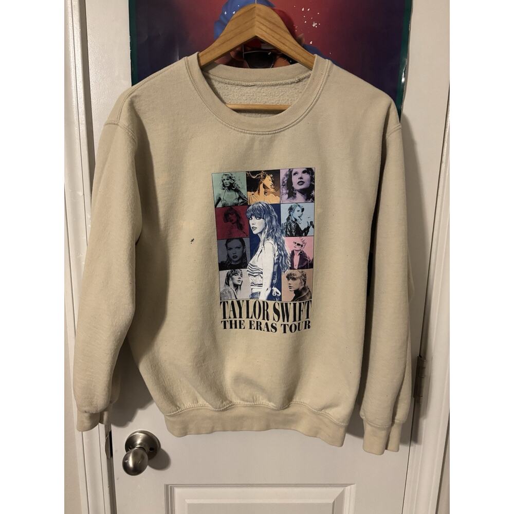 Taylor Swift The Eras Tour Crewneck Sweatshirt Large